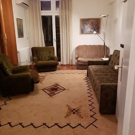 Idealna Lokacija. * Sajmiste